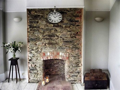 Cliff House Bed & Breakfast 3*