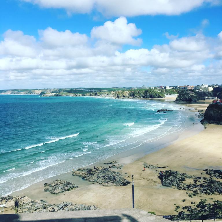 Cliff House 3*